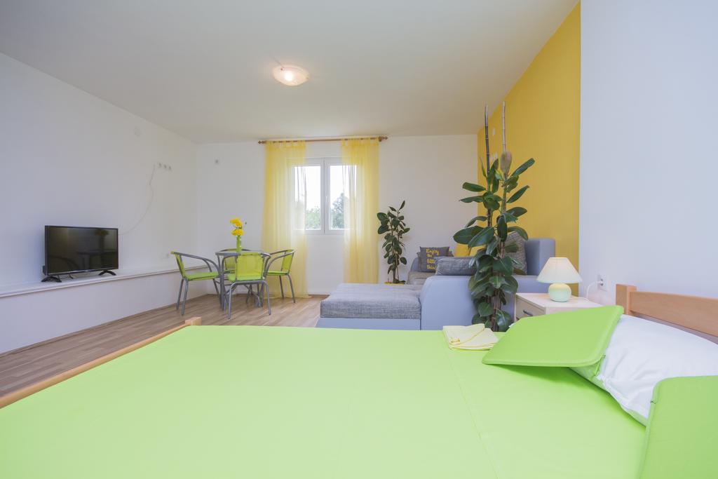 Pula Istria Apartments Bagian luar foto